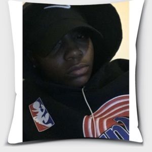 Meet your Posher, Danaishae